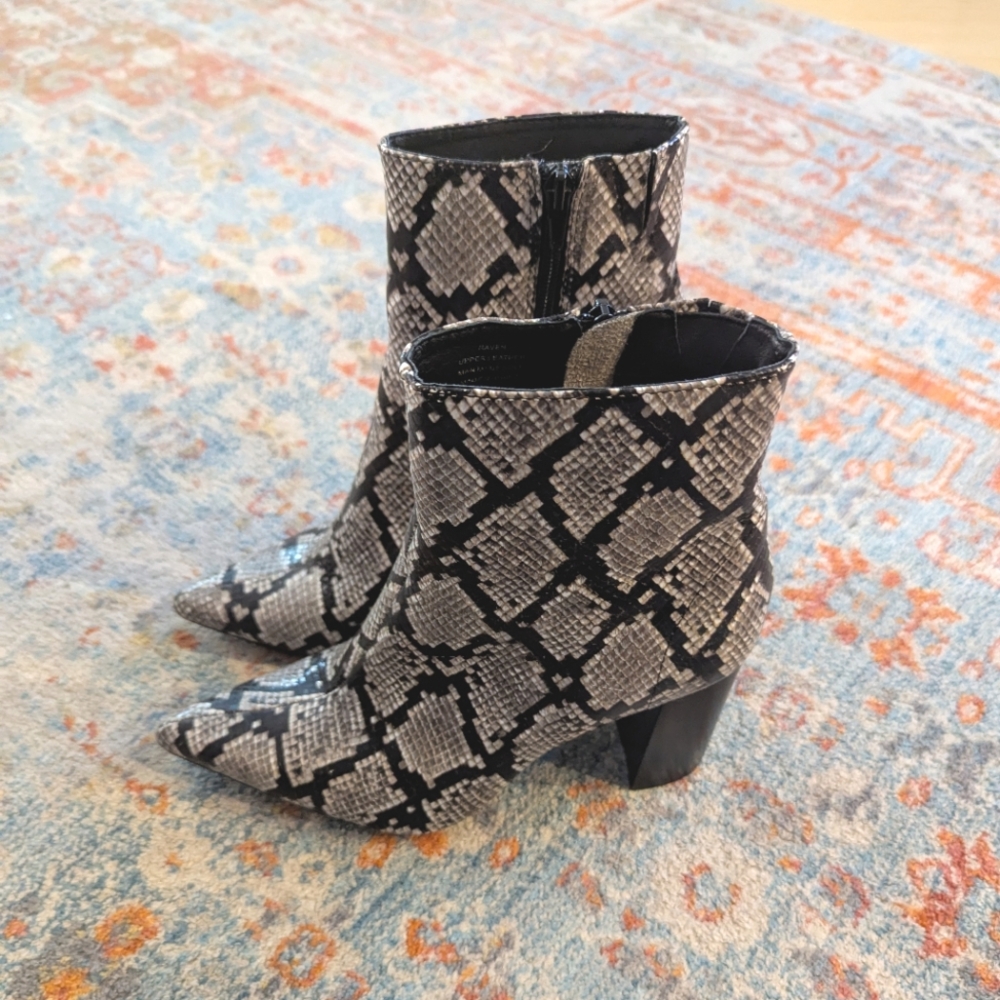 Jeffrey Campbell Women's 8 Raven Snakeskin Heeled Booties Leather Gray Black
